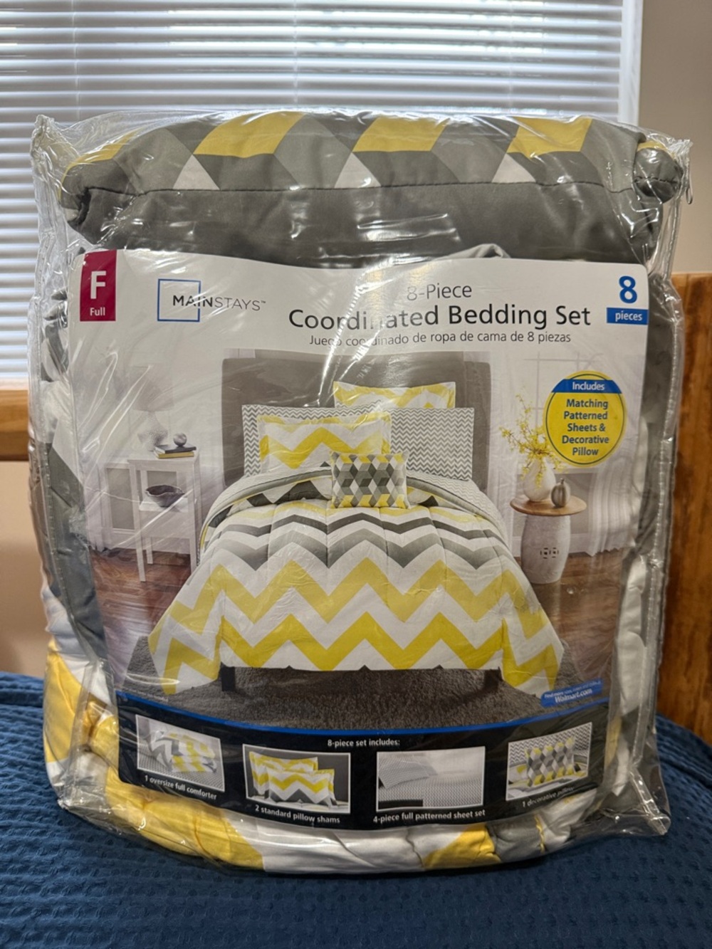Mainstays Yellow and Gray Chevron Comforter Set- Full Size